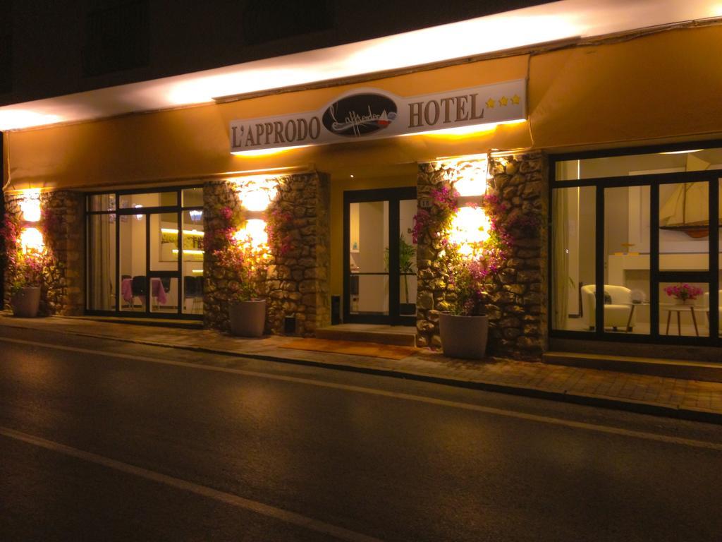 Hotel L'Approdo Porto Azzurro Exterior foto